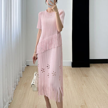 Summer new women's dress short sleeved tassel long skirt fashionable slimming and stylish pleated skirt