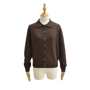 Collar sweater button up top