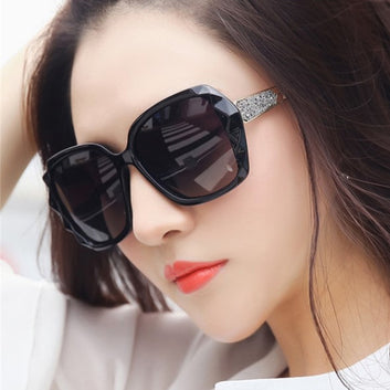 Classic Oversized Sunglasses Women Brand Designer SquareLadies Sun Glasses Driving Vintage UV400 Glasses Feminino Oculos