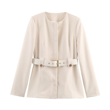 WOMEN'S TAILORED BLAZER AND TROUSERS SET — MODERN ELEGANCE FOR A SOPHISTICATED AND POWERFUL LOOK