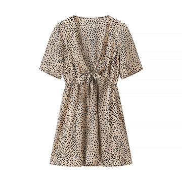 V-neck chest knot dress