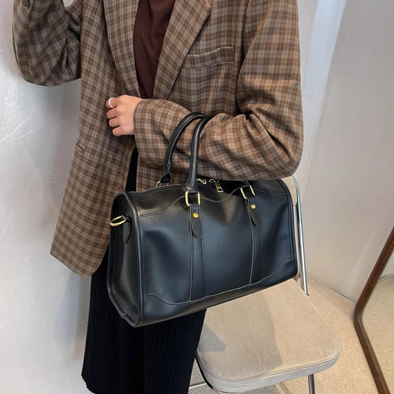 Women's Bags Large Capacity Travel Bag Sports Gym Bag Outdoor Shoulder Crossbody Bag Weekend Duffle Bag Female Handbag and Purse