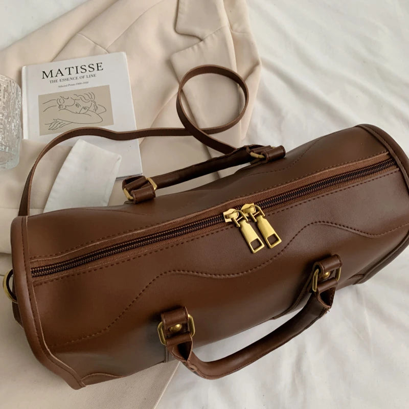 Women's Bags Large Capacity Travel Bag Sports Gym Bag Outdoor Shoulder Crossbody Bag Weekend Duffle Bag Female Handbag and Purse