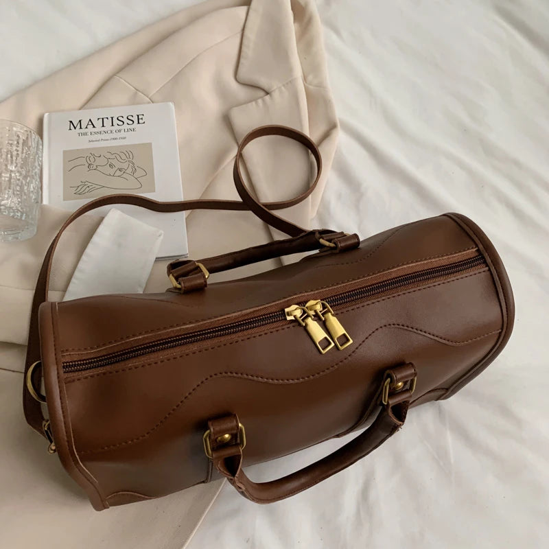 Women's Bags Large Capacity Travel Bag Sports Gym Bag Outdoor Shoulder Crossbody Bag Weekend Duffle Bag Female Handbag and Purse