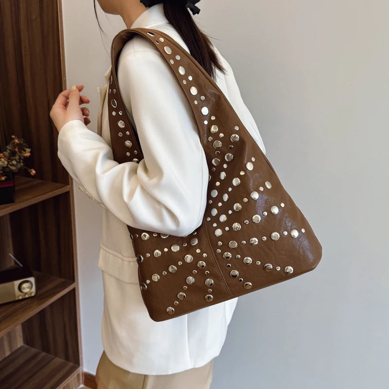 Fashion Women Shoulder Bag Designer Luxury Rivet Tote Bag Office Large Capacity Tote Girls Punk Style Main Bolsos Para Mujeres